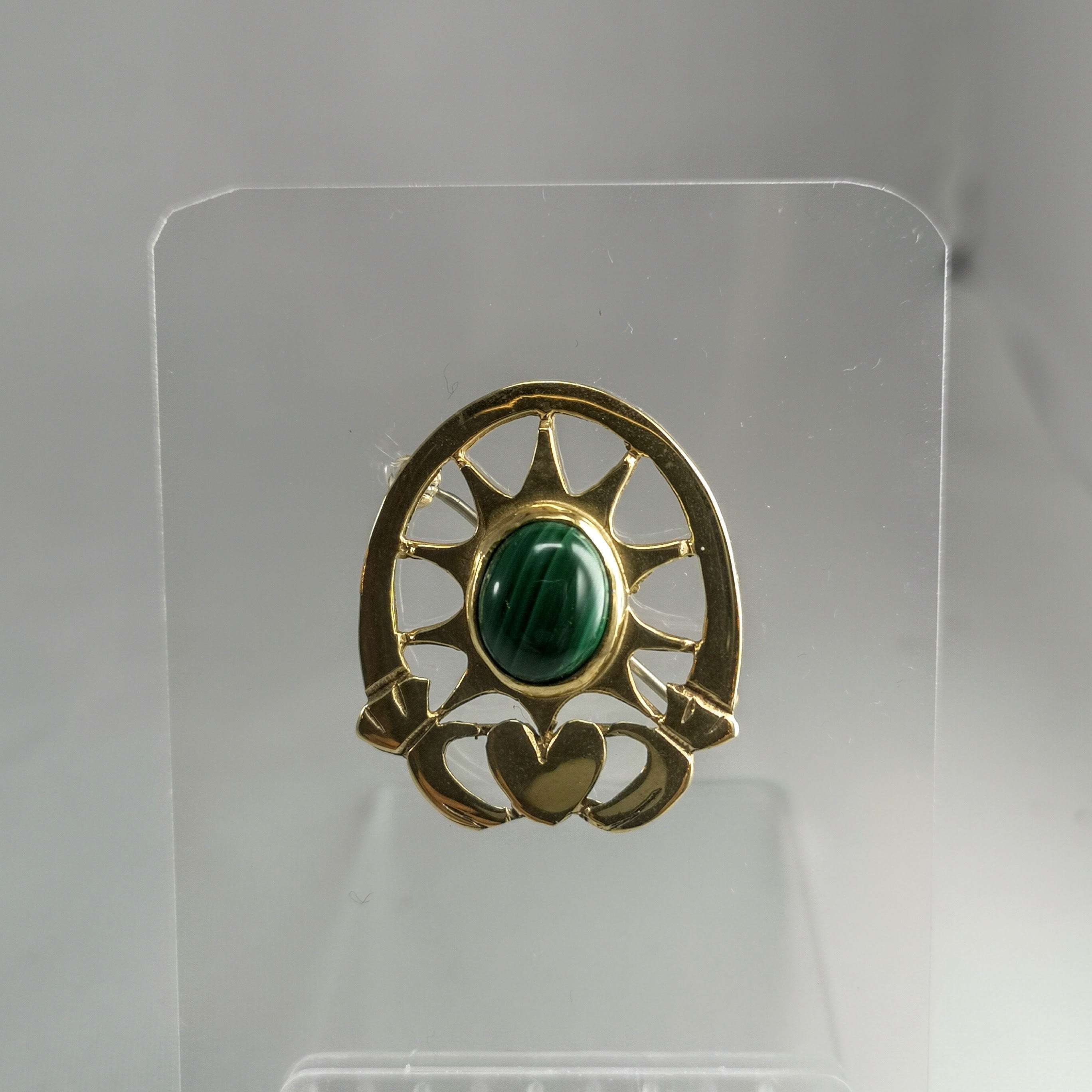 9ct gold Heavy claddagh brooch with Malachite stone